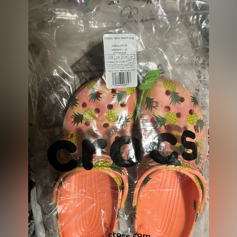 Men’s crocs size 12